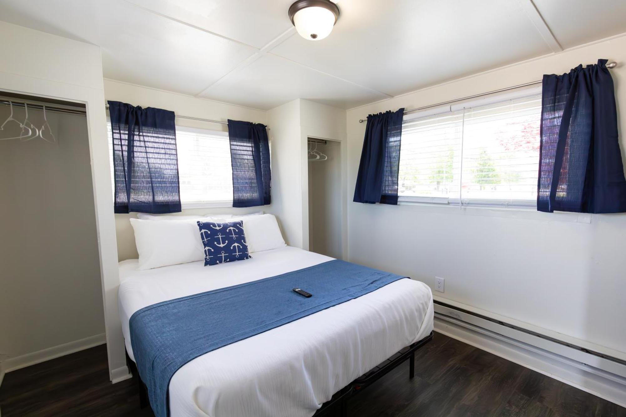 Anchor Bay Inn And Suites Sandusky Habitación foto